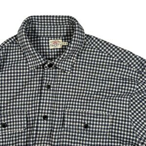 Faherty Brand Mens XL Gingham Knit Button Down Shirt Navy Blue Stretch REPREVE